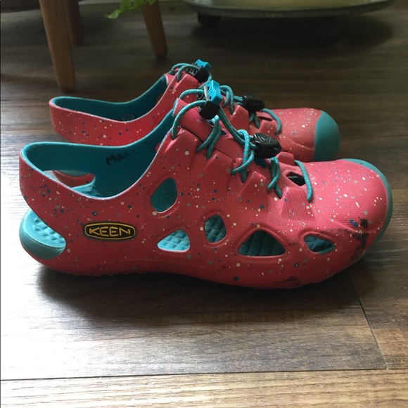 Keen Water Sandals - Picture 2 of 4